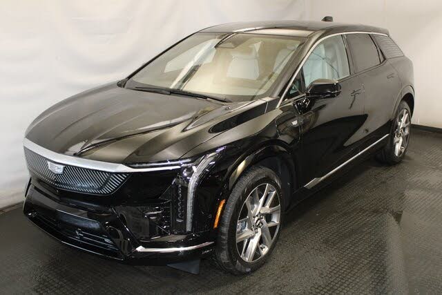 2026 Cadillac OPTIQ Luxury RWD