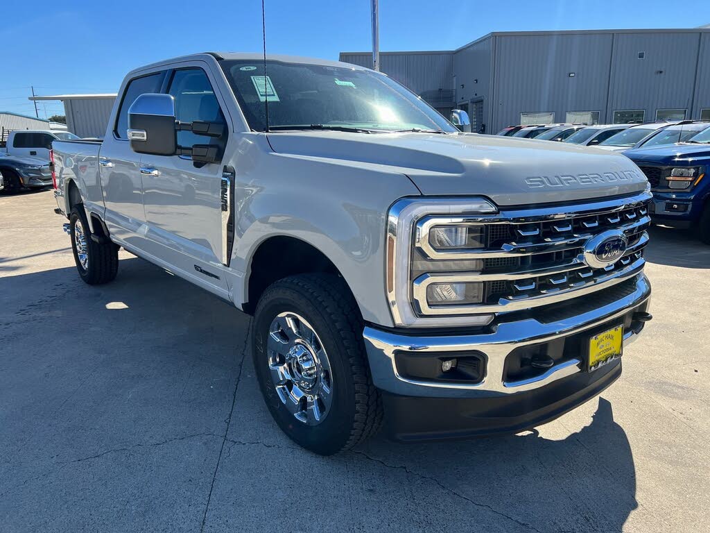2026 Ford F-250 Super Duty Lariat Crew Cab 4WD