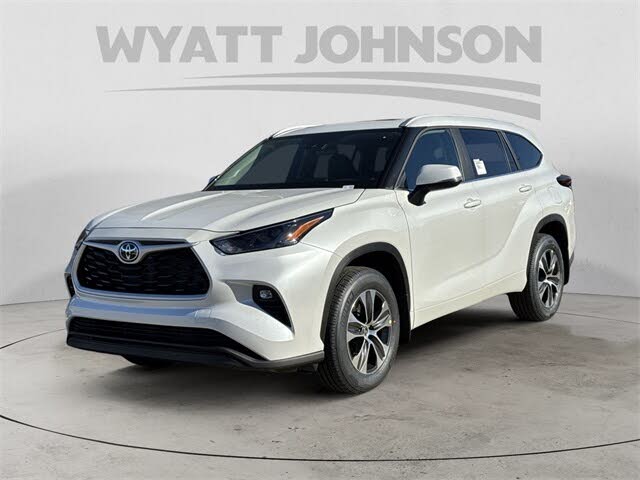 2026 Toyota Highlander XLE AWD