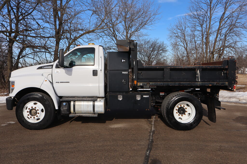 2019 Ford F-650 Super Duty Regular Cab RWD