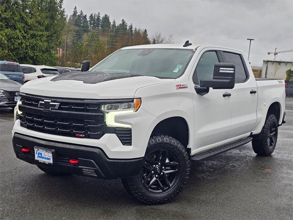 2022 Chevrolet Silverado 1500 LT Trail Boss Crew Cab 4WD