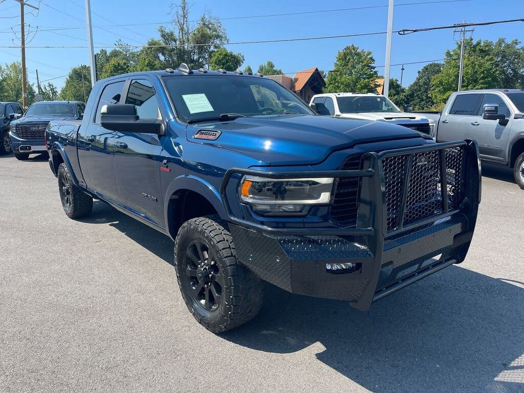 2022 RAM 2500 Laramie Mega Cab 4WD