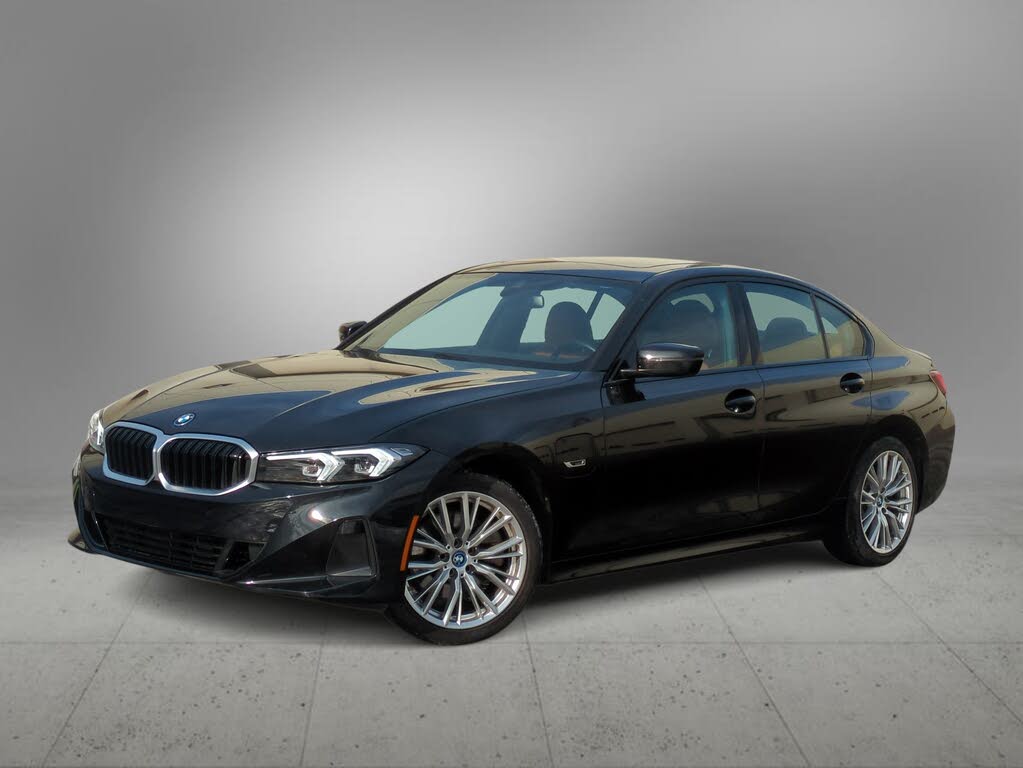 2023 BMW 3 Series 330e Hybrid Plug-in xDrive AWD
