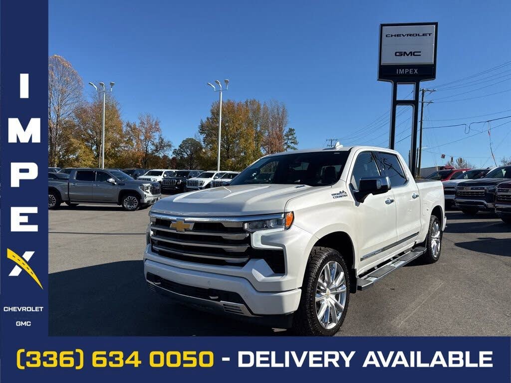 2023 Chevrolet Silverado 1500 High Country Crew Cab 4WD