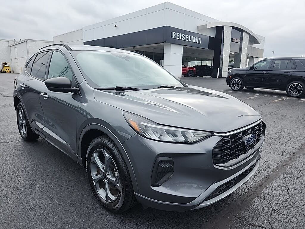 2023 Ford Escape ST-Line AWD