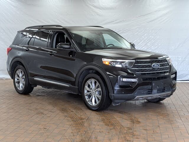 2023 Ford Explorer XLT AWD