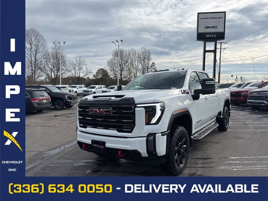 2024 GMC Sierra 2500HD AT4 Crew Cab 4WD