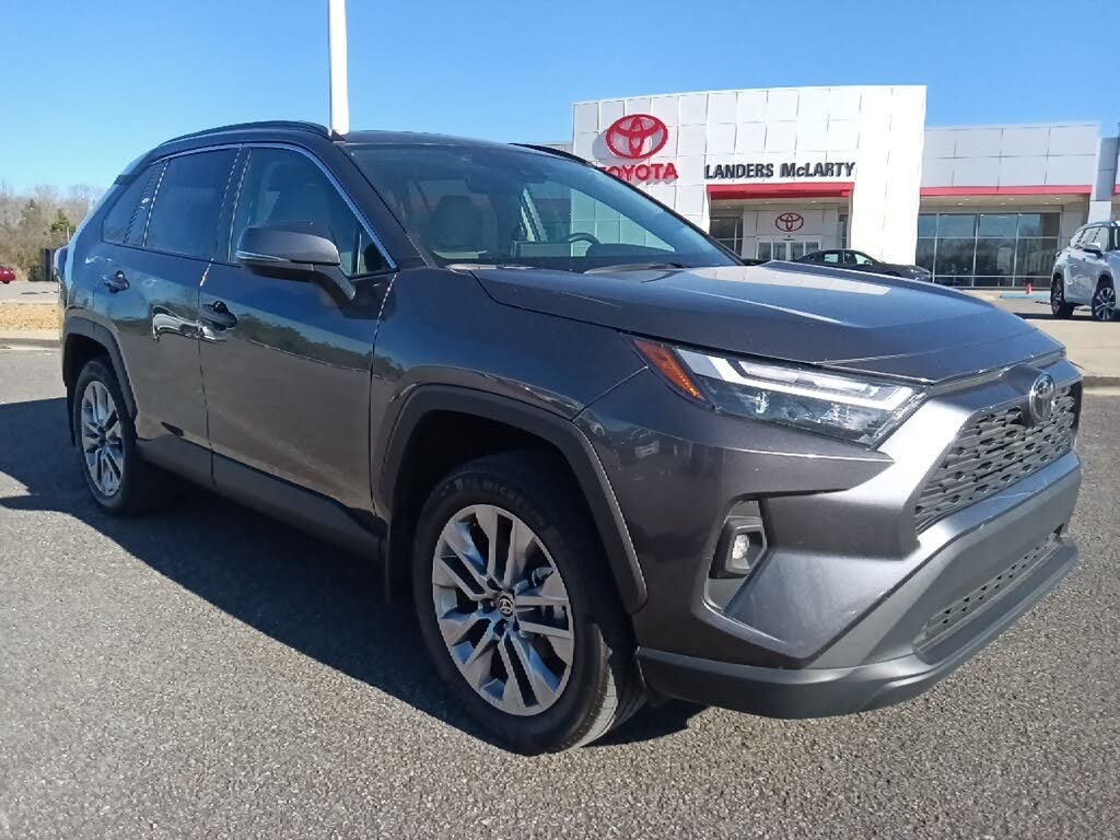 2024 Toyota RAV4 XLE Premium AWD