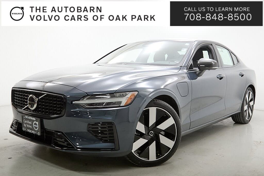 2024 Volvo S60 Recharge T8 Ultimate Dark Theme eAWD