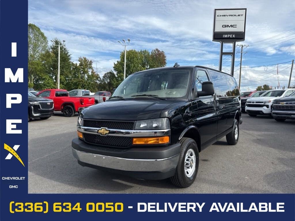 2025 Chevrolet Express Cargo 2500 RWD