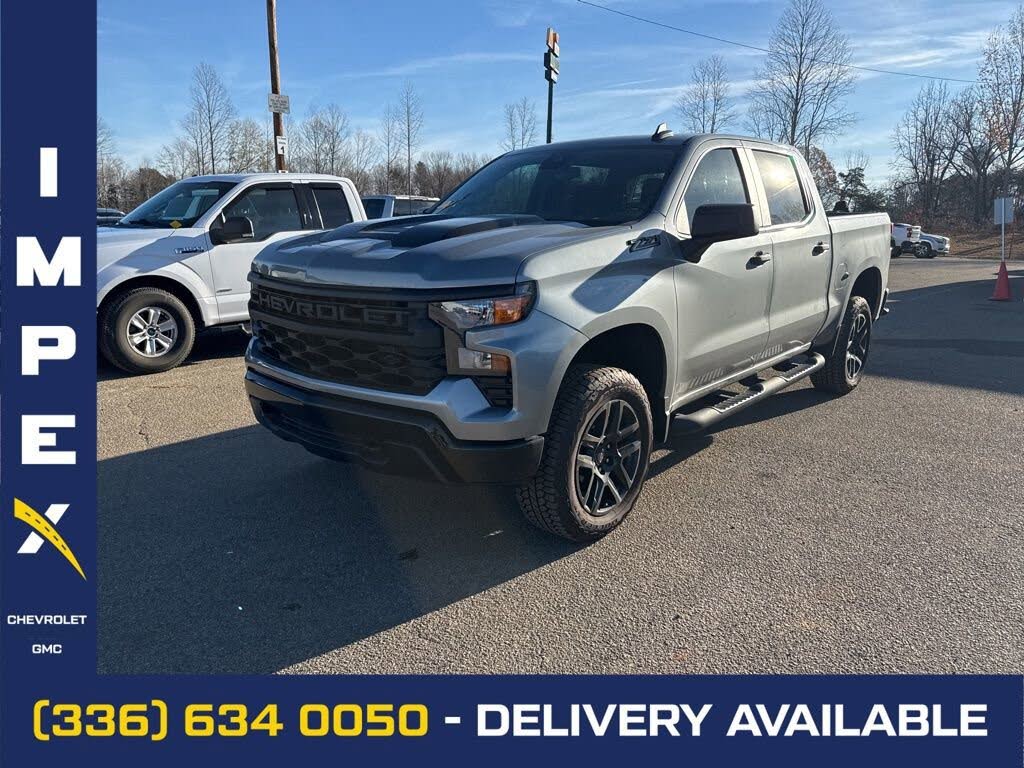 2025 Chevrolet Silverado 1500 Custom Trail Boss Crew Cab 4WD