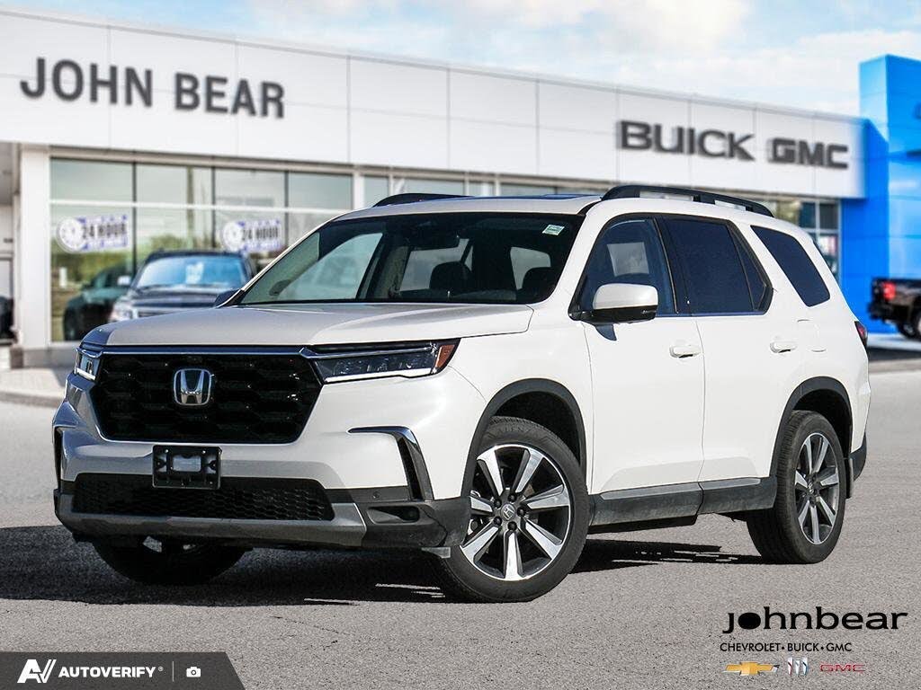 Honda Pilot Touring AWD 2025