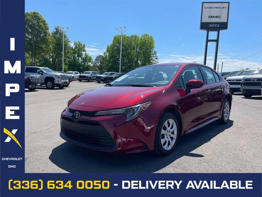 2025 Toyota Corolla LE FWD