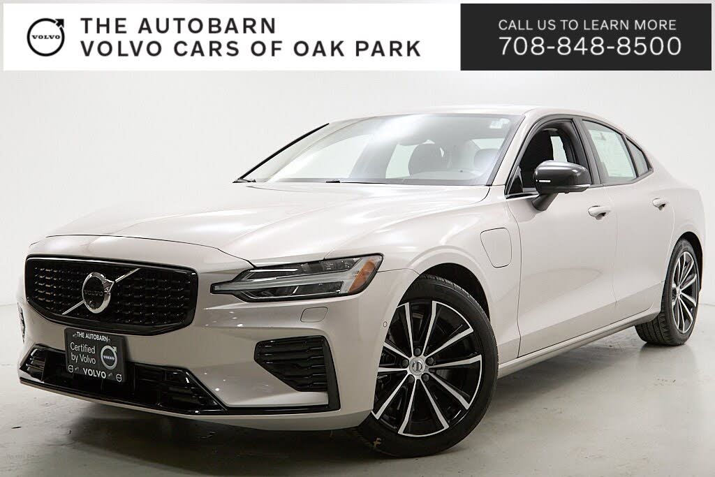 2025 Volvo S60 Recharge T8 Plus eAWD