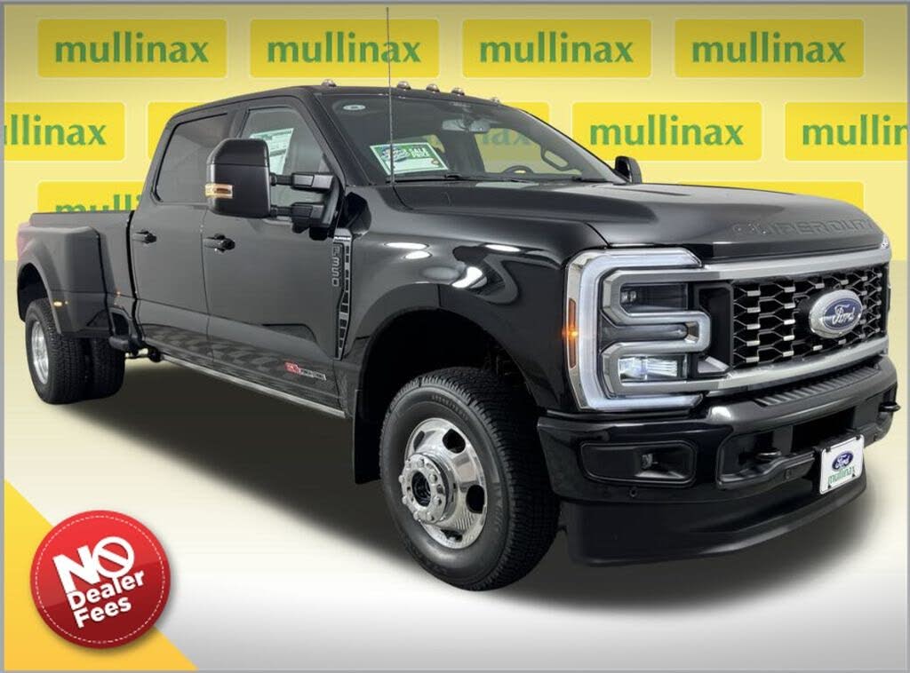 2026 Ford F-350 Super Duty Platinum Crew Cab LB DRW 4WD