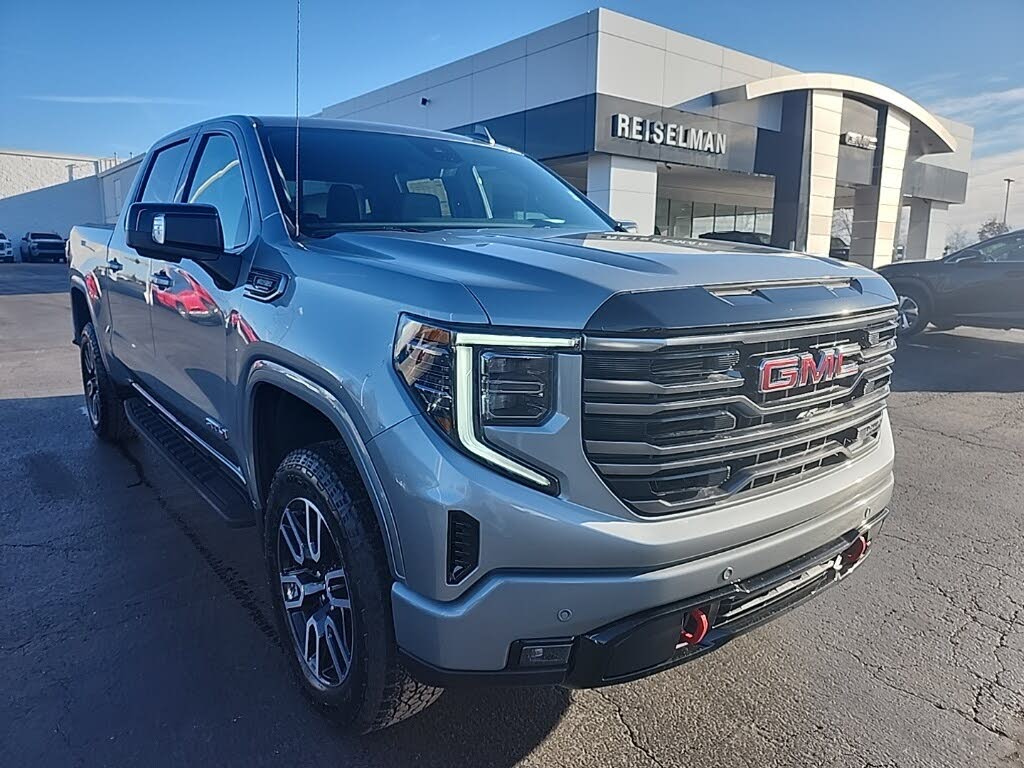 2026 GMC Sierra 1500 AT4 Crew Cab 4WD