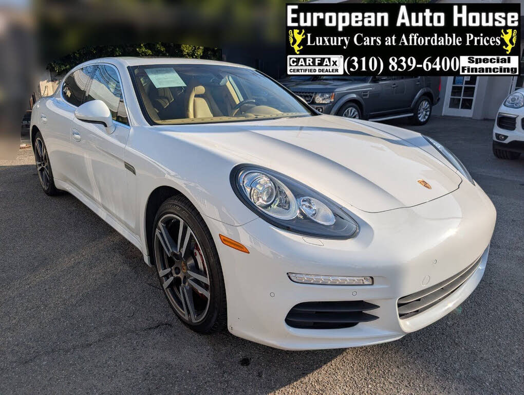 2016 Porsche Panamera S