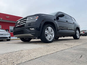 Volkswagen Atlas SE FWD with Technology