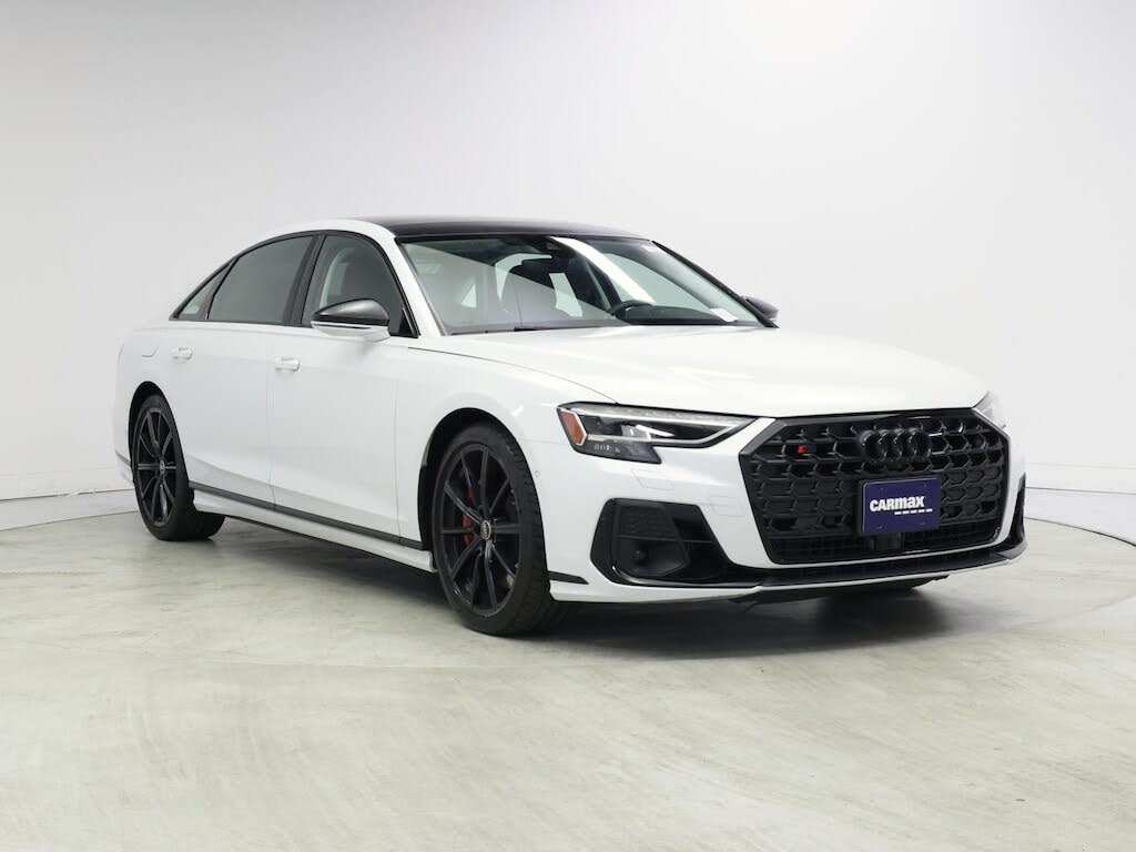 2023 Audi S8