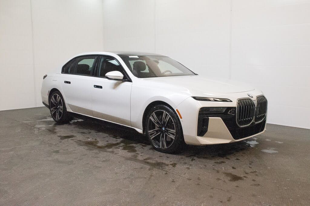 2023 BMW 7 Series 760i xDrive AWD