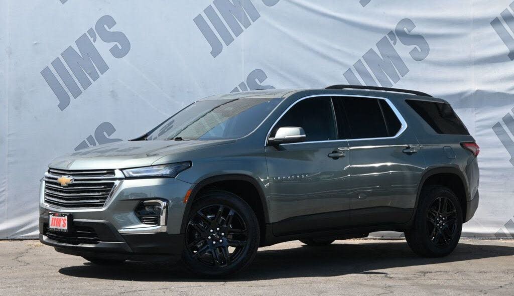 2023 Chevrolet Traverse LT Leather FWD