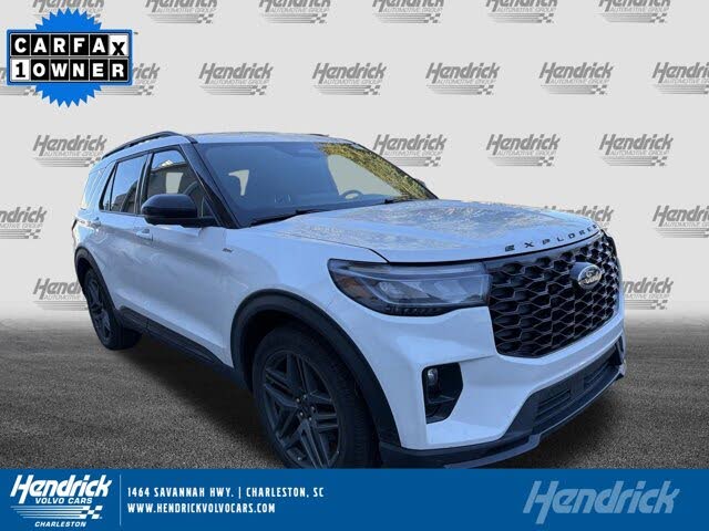 2025 Ford Explorer ST-Line RWD