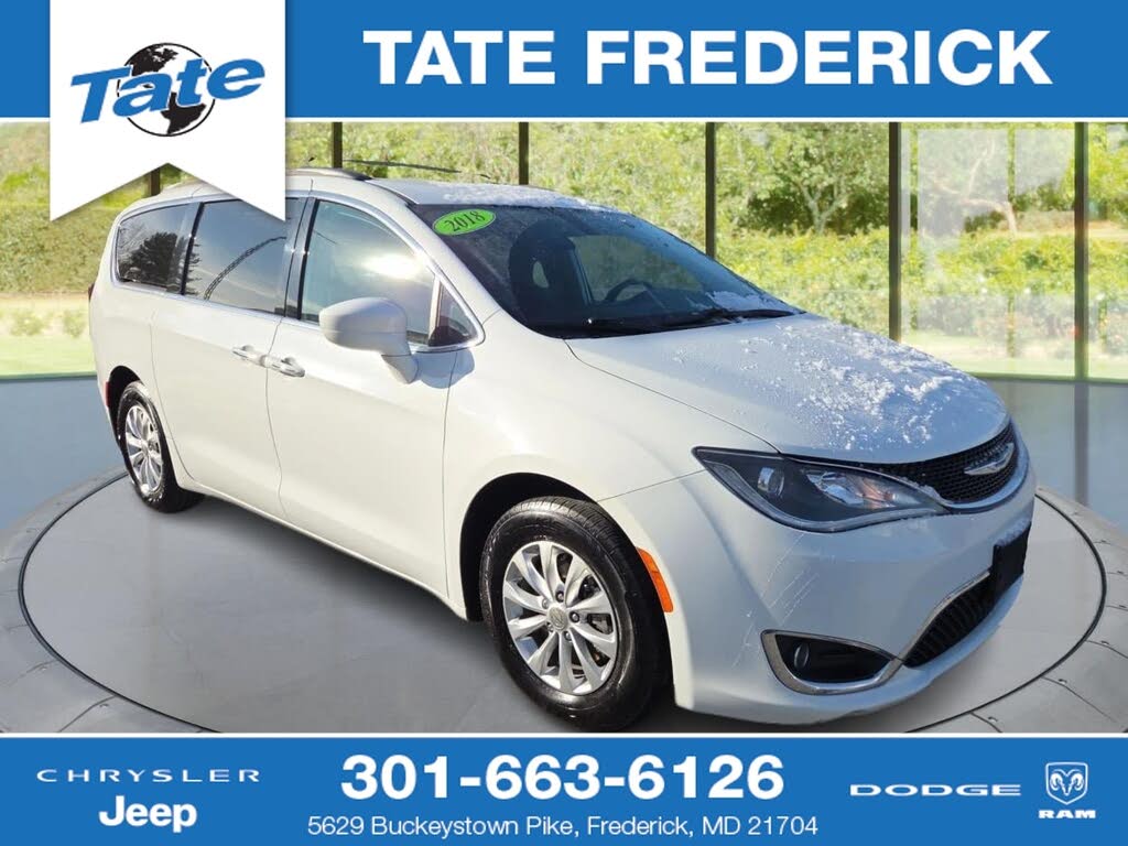 2018 Chrysler Pacifica Touring Plus FWD