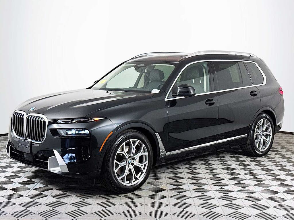 2023 BMW X7 xDrive40i AWD