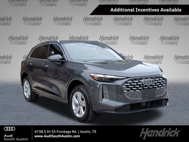 2025 Audi Q5 quattro Premium 40 TFSI