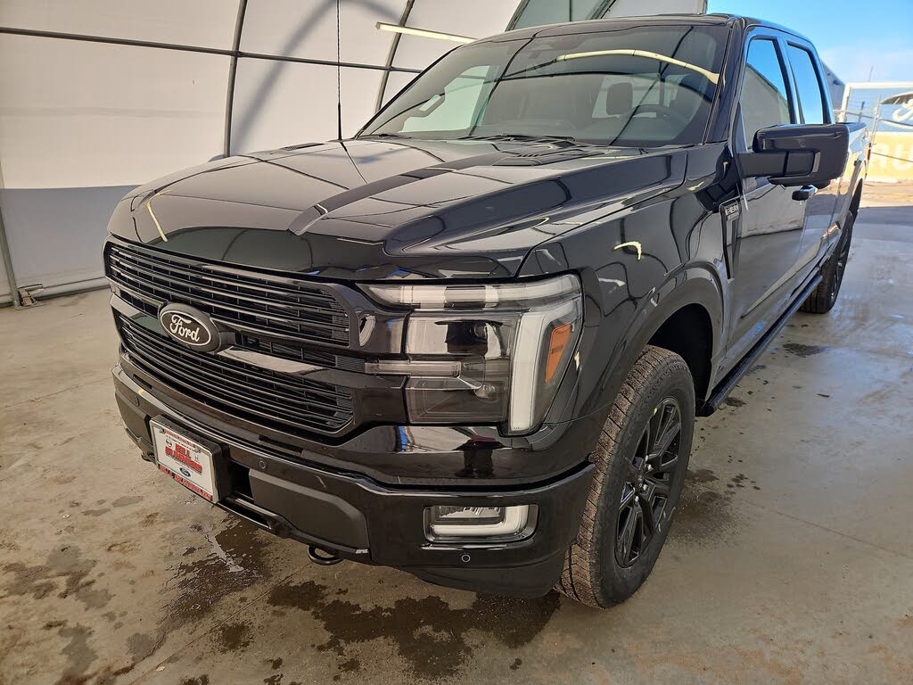 2025 Ford F-150 Platinum SuperCrew 4WD