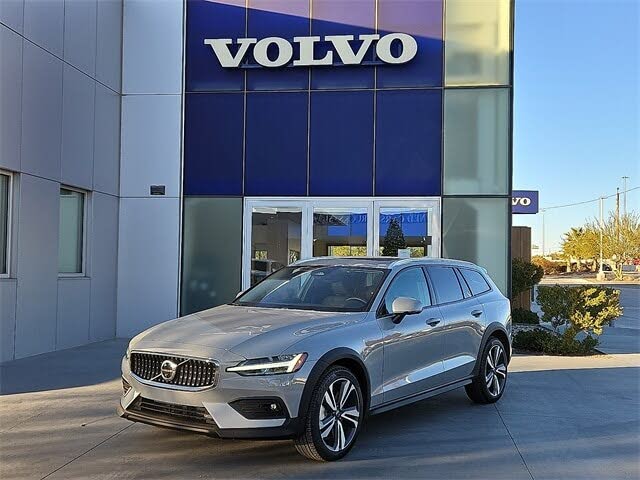 2026 Volvo V60 Cross Country B5 Plus AWD