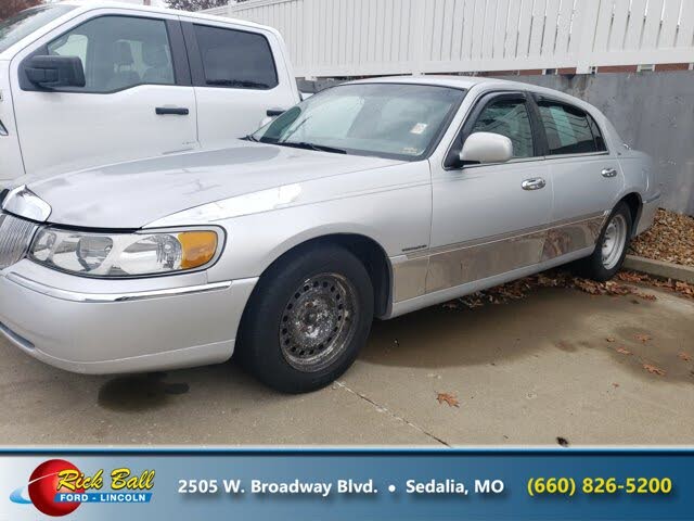 1999 Lincoln Town Car Cartier