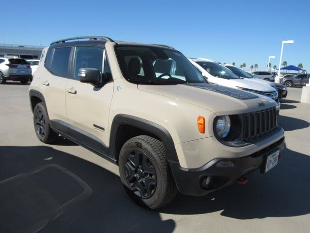 2017 Jeep Renegade Deserthawk 4WD