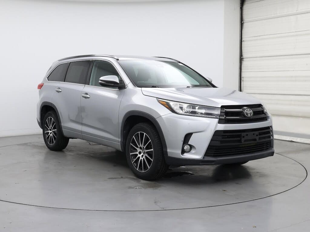 2018 Toyota Highlander SE