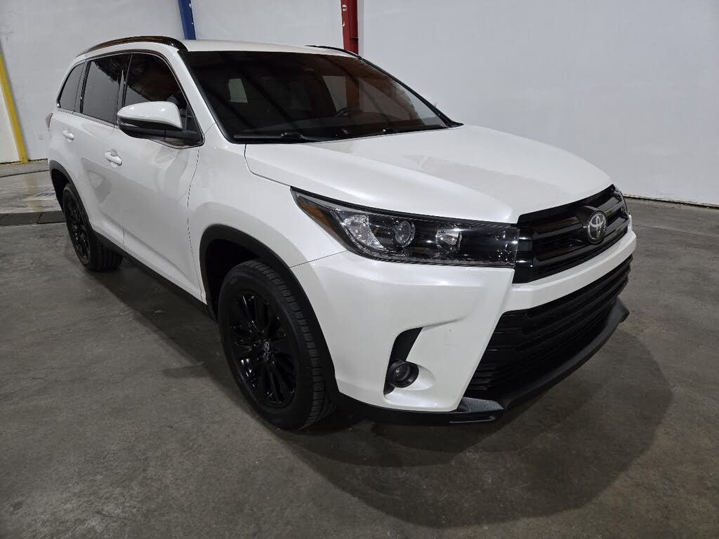 2019 Toyota Highlander SE FWD