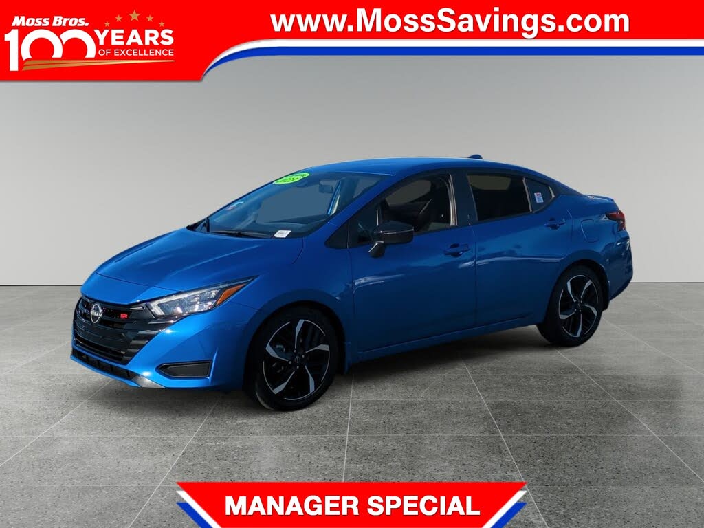 2023 Nissan Versa SR FWD