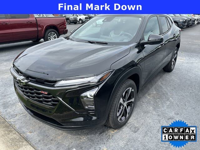 2024 Chevrolet Trax RS with 1RS FWD