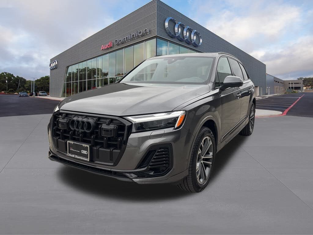 2025 Audi Q7 quattro Premium 45 TFSI