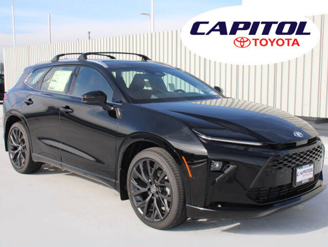 2025 Toyota Crown Signia Limited AWD