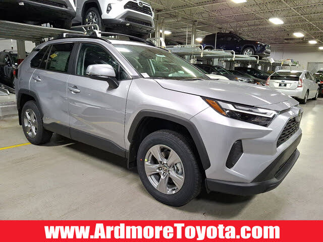 2025 Toyota RAV4 Hybrid XLE AWD