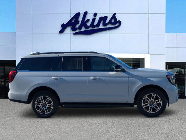 2026 Ford Expedition Active RWD