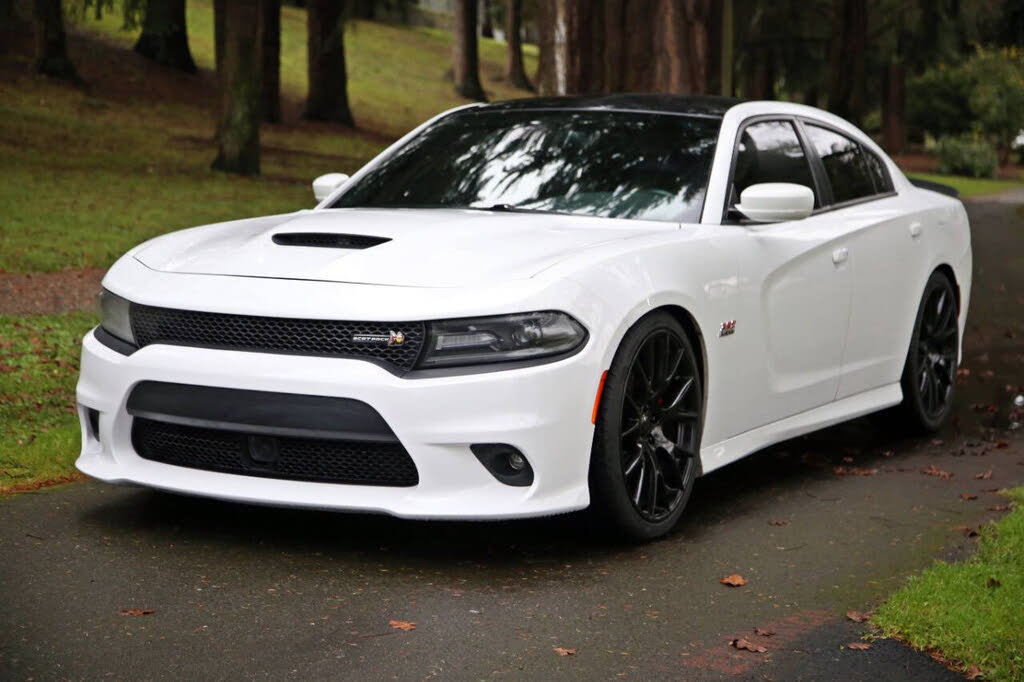 2015 Dodge Charger R/T Scat Pack RWD