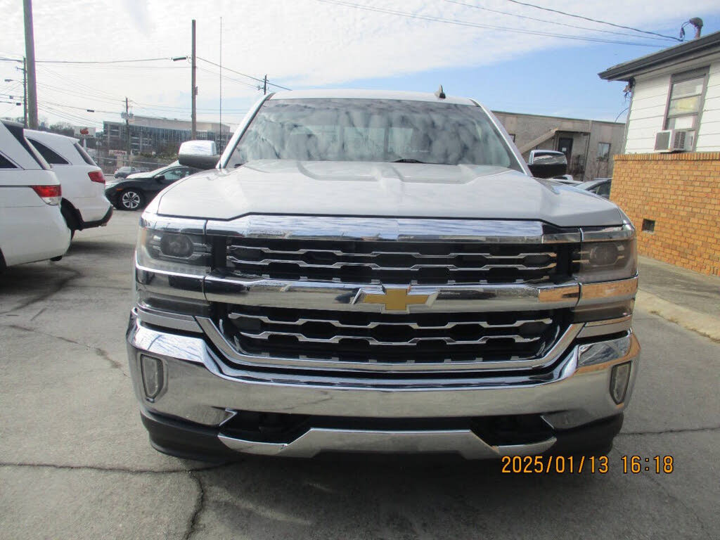2016 Chevrolet Silverado 1500 LTZ Crew Cab RWD
