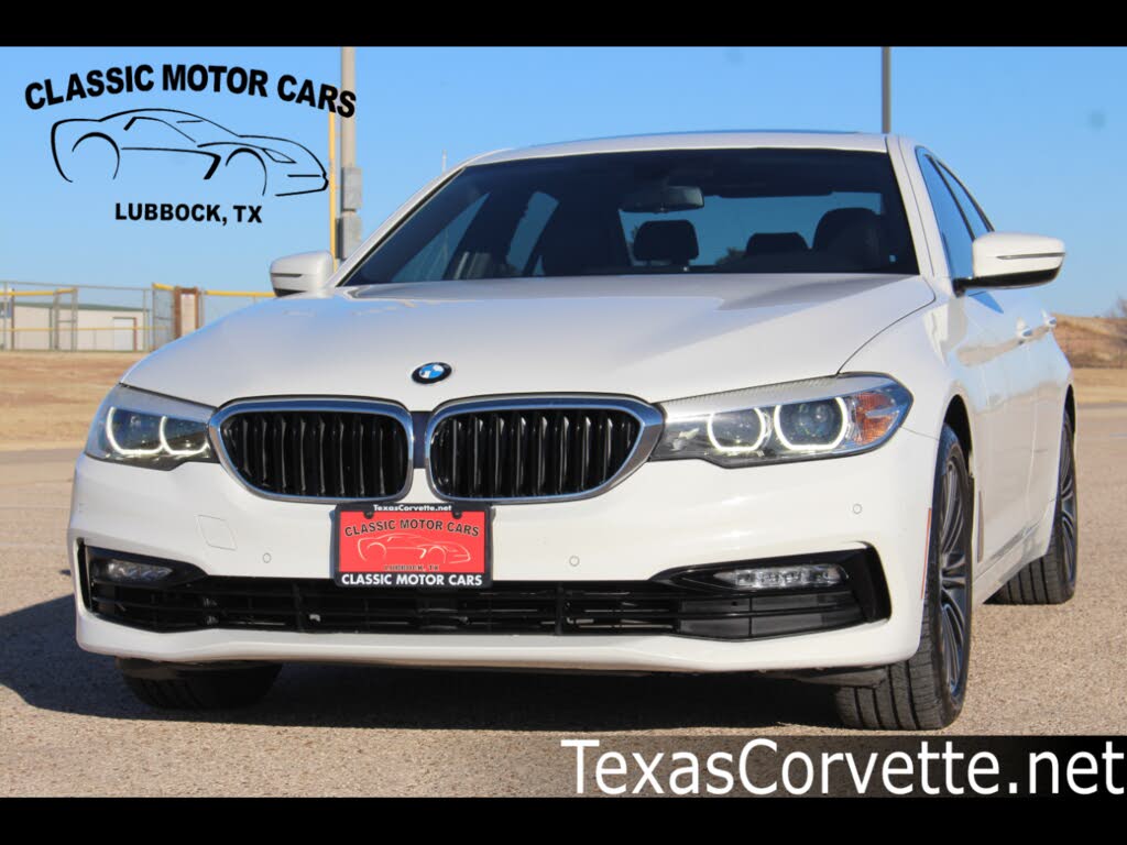 2017 BMW 5 Series 530i Sedan RWD