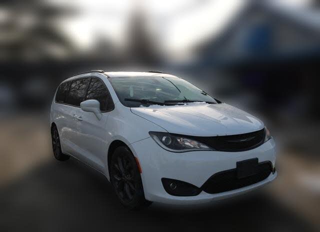 2019 Chrysler Pacifica Touring L FWD