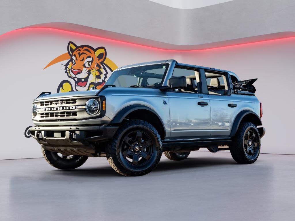 2022 Ford Bronco Black Diamond 4-Door 4WD
