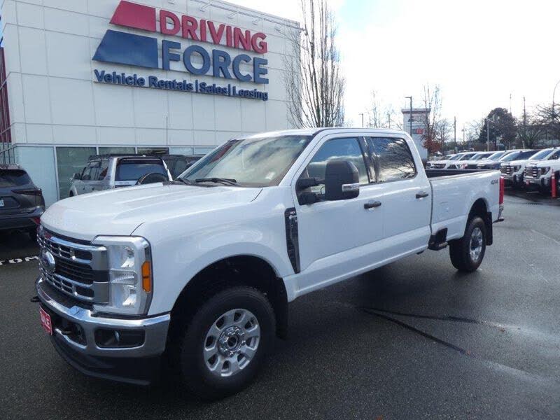 2023 Ford F-350 Super Duty XLT Crew Cab LB 4WD