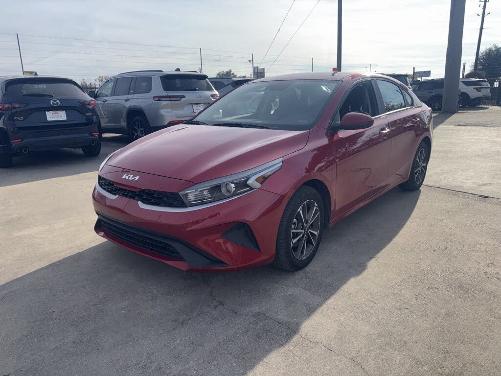 2024 Kia Forte LXS FWD