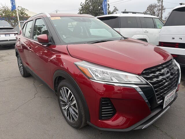 2024 Nissan Kicks SV FWD