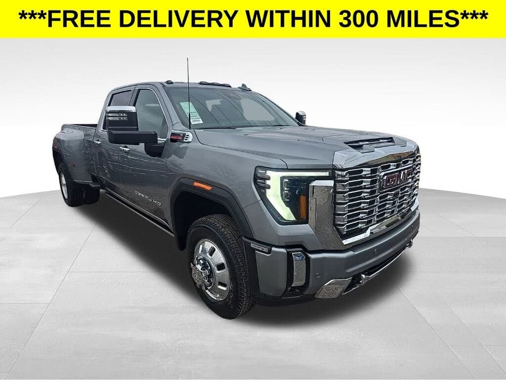 2026 GMC Sierra 3500HD Denali Crew Cab 4WD